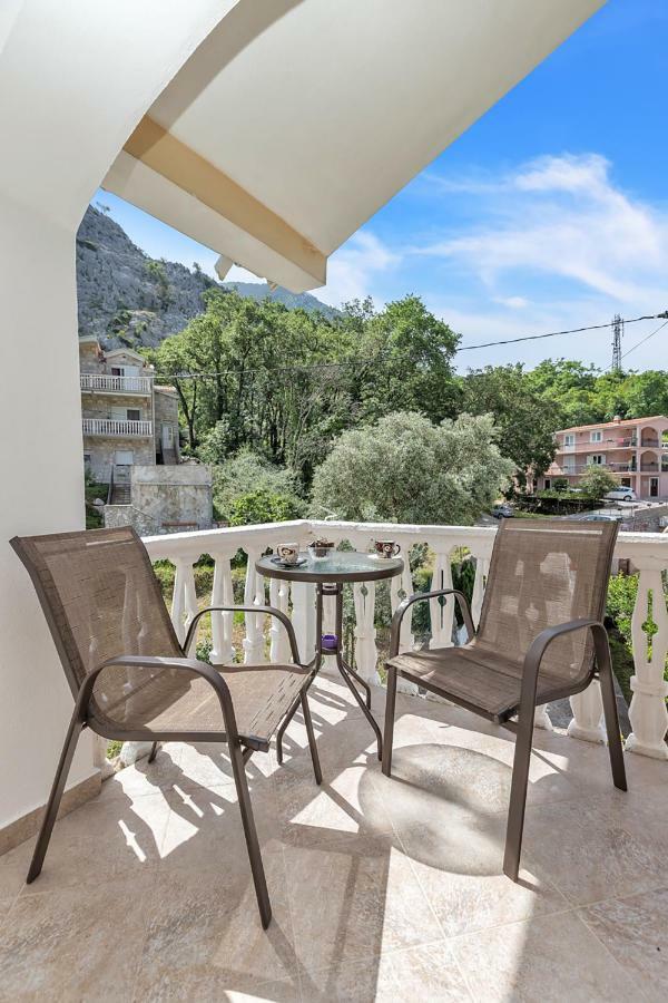 Apartment Kalle Kotor Ngoại thất bức ảnh