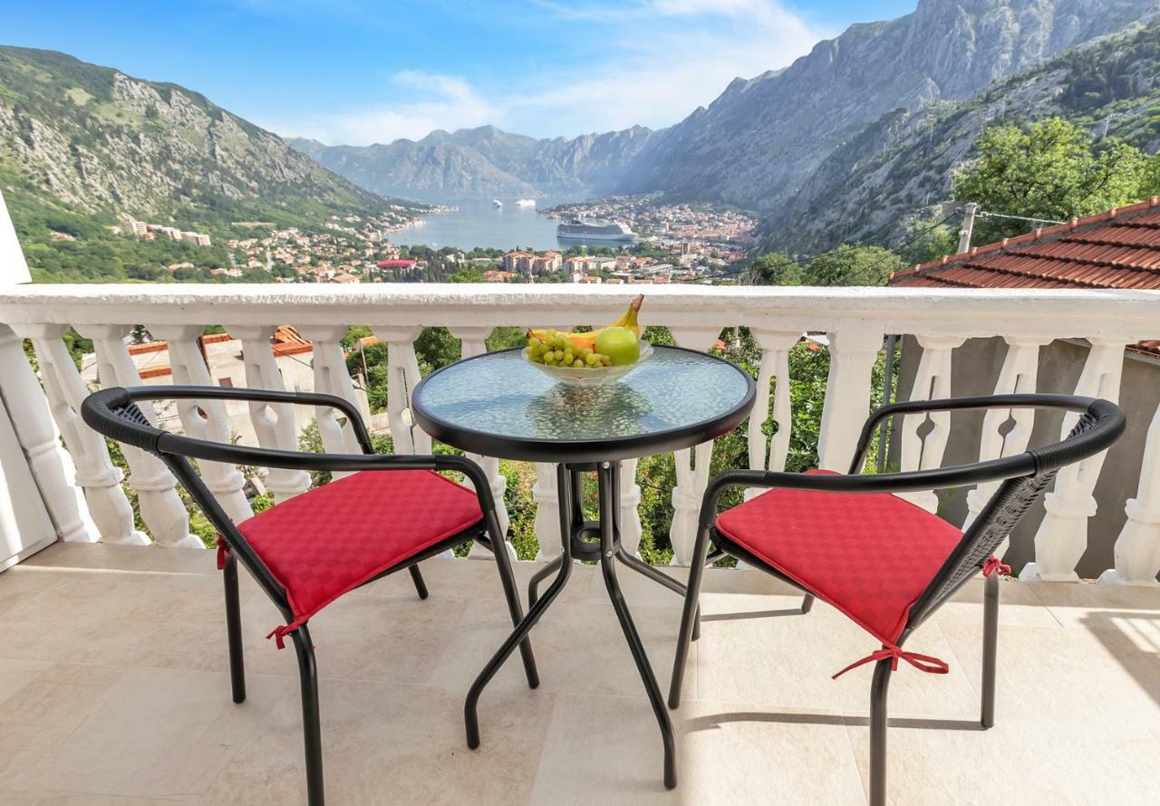 Apartment Kalle Kotor Ngoại thất bức ảnh